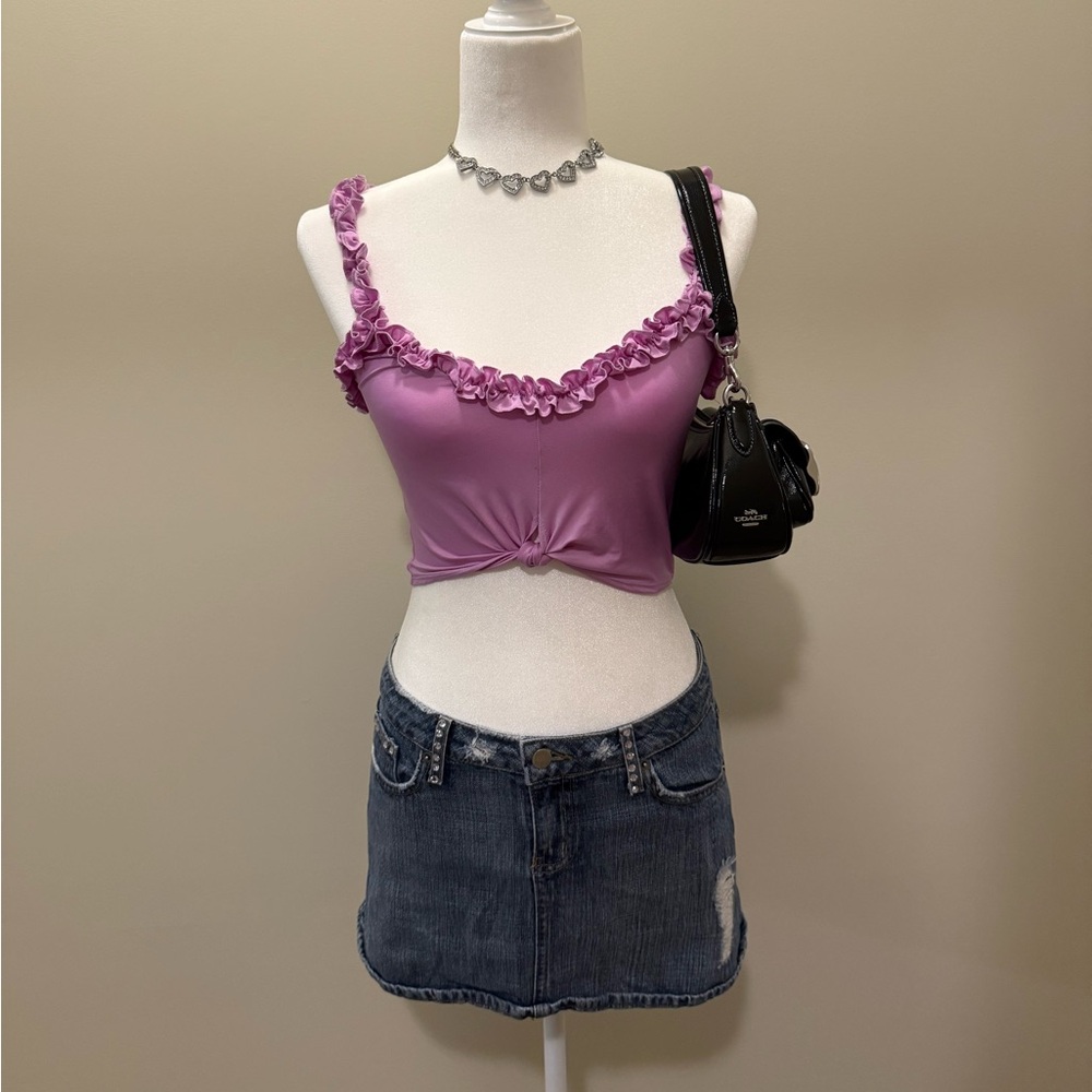 purple ruffled crop tank, size M